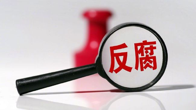 北京时间12月27日凌晨4点整，2023-24赛季英超第19轮在老特拉福德球场展开角逐，曼联坐镇主场迎战阿斯顿维拉。